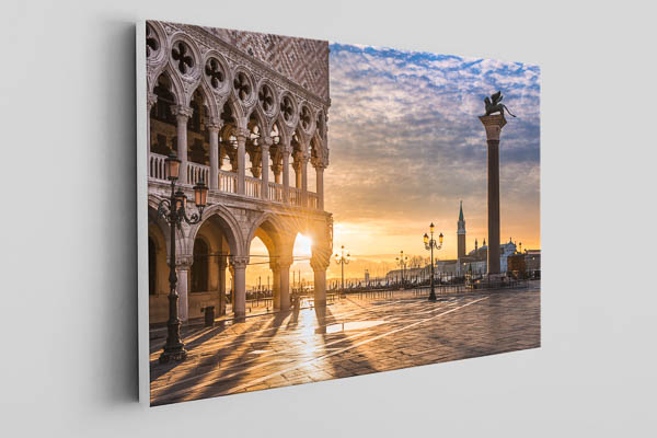 Canvas - Sunrise at the San Marco square in Venice