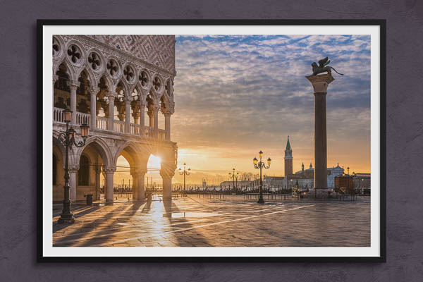 Poster / Kunstdruck | Sonnenaufgang auf dem Markusplatz in Venedig