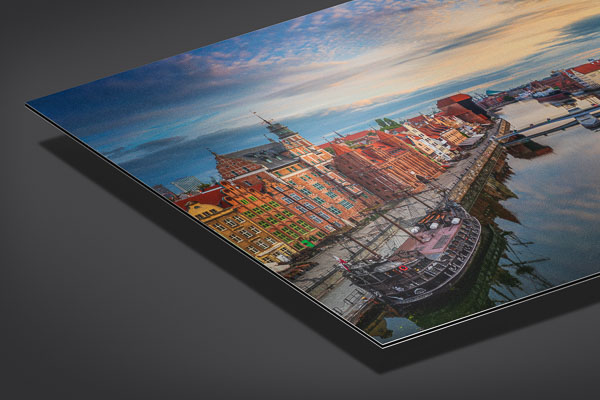 Metal Print | Sunrise in the old town of Gdansk