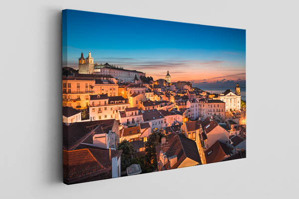 Canvas | Sunrise in the Alfama old town in Lisbon