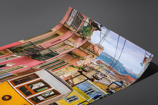 Fine Art Print | Historic yellow tram in Lisbon