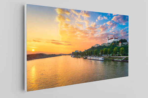 Canvas | Danube and castle of Bratislava