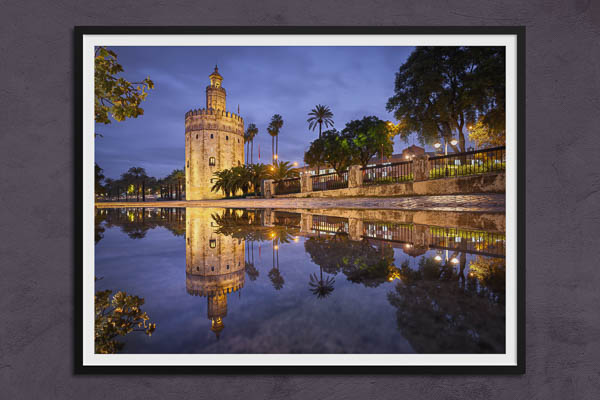 Fine Art Print | Torre del Oro in Seville at night