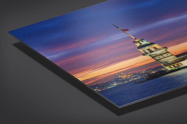 Metal Print | Maiden's Tower in Istanbul at night