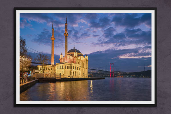 Poster / Kunstdruck | Ortakoy-Moschee in Istanbul bei Nacht